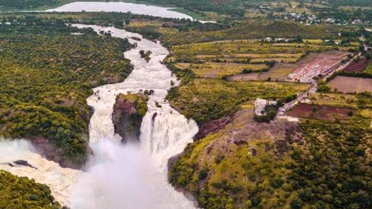 Shivanasamudra Falls