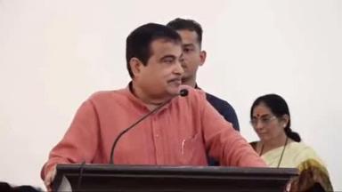 Nitin Gadkari: Ramdas Athawale को लेकर Gadkari के इस बात पर खूब लगे ठहाके