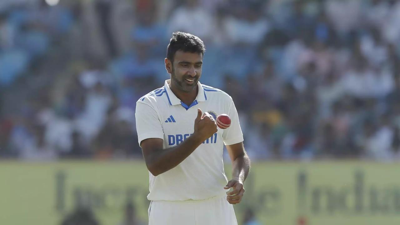 First Indian to take 100 Test wickets in 4th innings