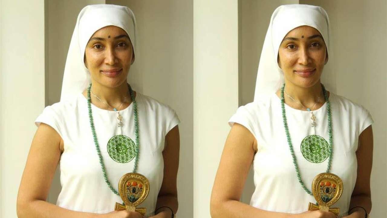 Sofia Hayat left films to become nun