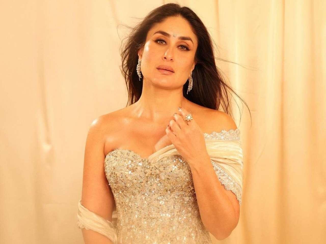 Kareena Kapoor in Manish Malhotra saree